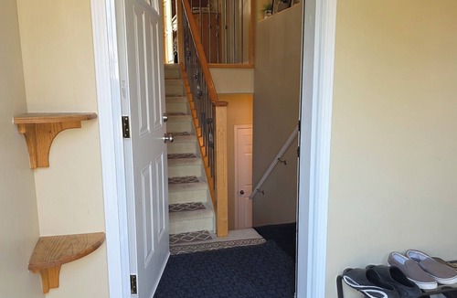 La Ronge House | Basement Bliss Suite (La Ronge)