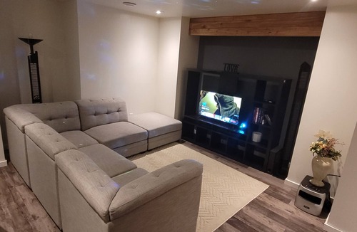 Stony Plain House | Basement suite with 1bed, 1bath and a sitting area with Kichenete by Westview HC