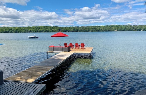 Prince Edward House | BAY DREAM Waterfront Clear, Warm, and Shallow.The best in the County
