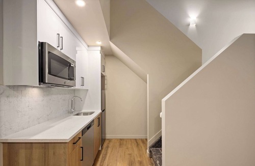 West Edmonton Hotel | Baymont By Wyndham West Edmonton