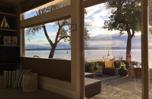 North Oyster Condo | Beach Bliss oceanfront king suite! Stunning view, pool & hot tub. Fall rates.