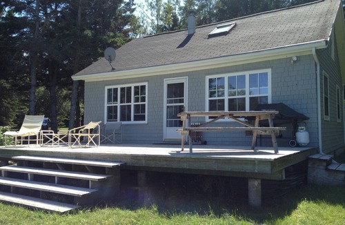 Little Pond Cottage | Beach House at Durell Point