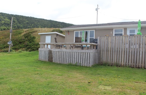 Inverness Cottage | Beachfront Cottage in Broad Cove Marsh