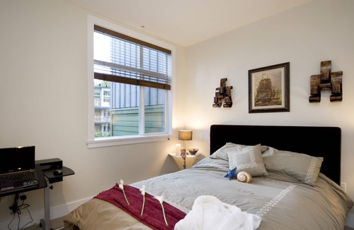 Regional District of Nanaimo House | Beachside Condo with Amazing Sea Views!