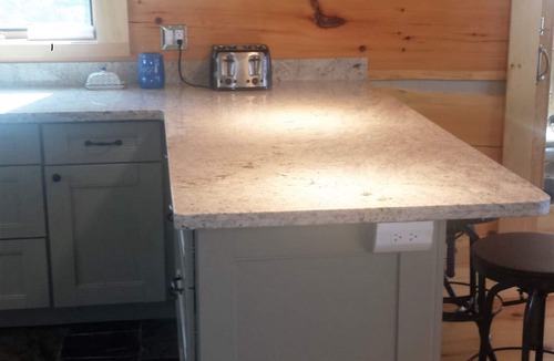 Unorganized Centre Parry Sound Cottage | Bearhead Lodge - Beautiful 6 bedroom pine log cottage, lakefront,beach, forested