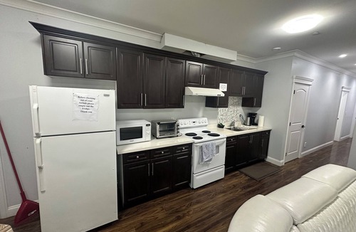 Fraserview House | Beautiful 2-bedroom house with WiFi in Vancouver