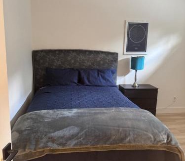 White Rock Apartment | Beautiful 2 Bedroom suite
