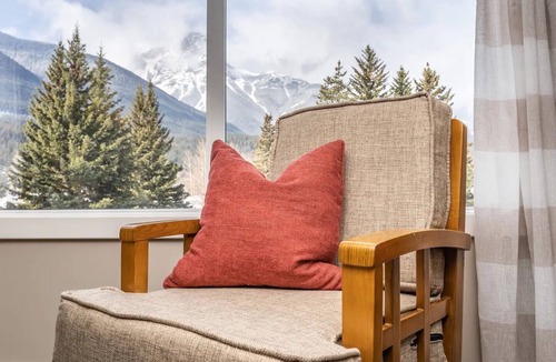 Copperstone Resort Condo | Beautiful 3-bed Canmore/Banff Mountainview Condo