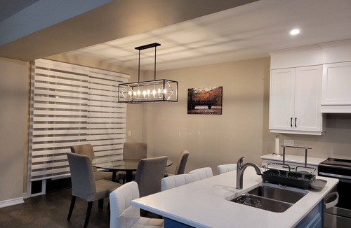 Niagara Falls House | Beautiful 4 bedroom luxury home located in Thorold