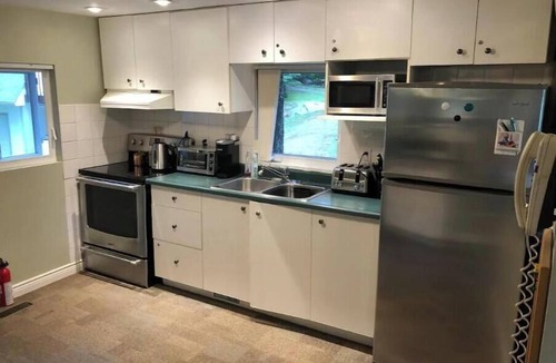Hastings Highlands Cottage | Beautiful Algonquin Lakefront Cottage Experience