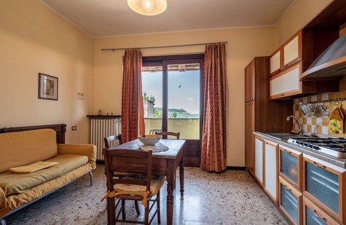 La Morra Apartment | Beautiful apartment for 2 guests with WIFI, pool, TV, patio and pets allowed