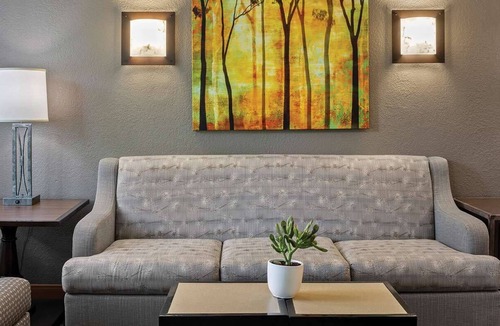 Canmore Resort | Beautiful ,Awesome resort in Canmore Resort in AB ,Canada, Studio Unit for 2 ppl