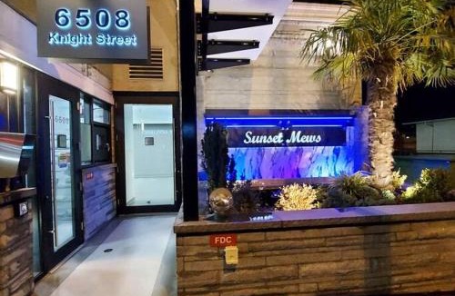 Vancouver South Apartment | Beautiful Bright 3 Bed Townhouse