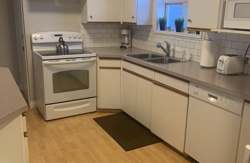 Cardston House | Beautiful Cardston Home (whole house)!
