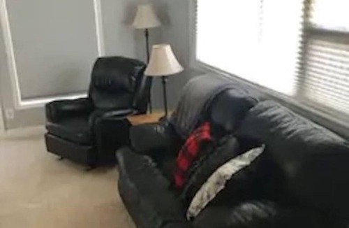 Cardston House | Beautiful Cardston Home (whole house)!
