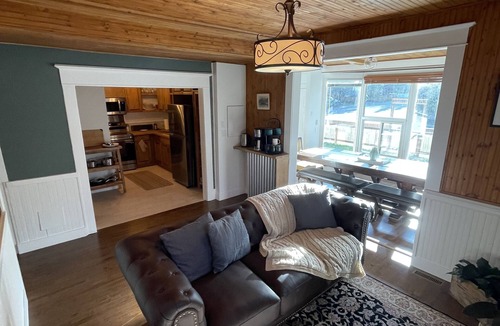 Banff House | Beautiful character home in the heart of down town Banff.