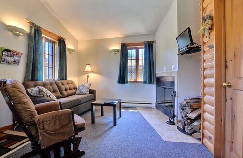 Val David House | Beautiful cottage in Val-David - Log house #2