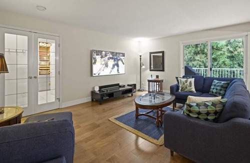 Walnut Grove House | Beautiful Four Bedroom Home in Walnut Grove