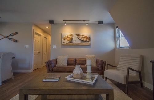 Lake Cowichan House | Beautiful Home at Lake Cowichan Marina.