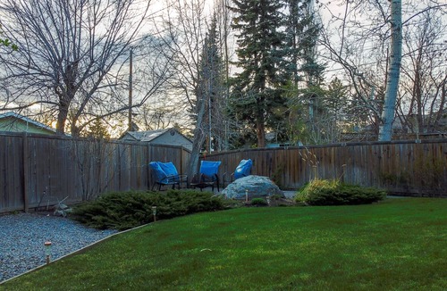 Southwest Calgary House | Beautiful Home in Calgary, Private Garden and Deck