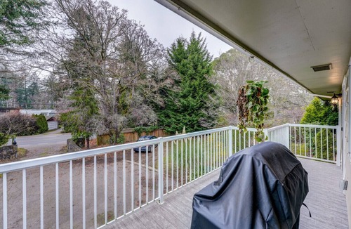 Cordova Bay House | Beautiful Home in Victoria BC