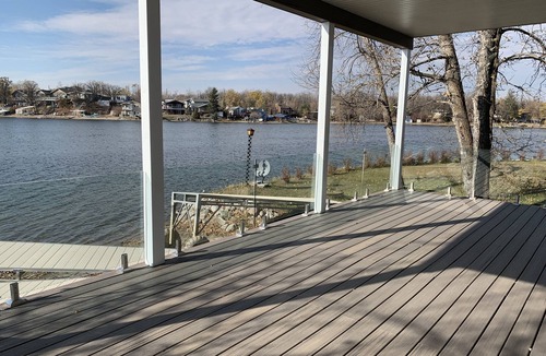 Manitoba Cabin | Beautiful Lakefront Luxury Home at Lake Metigoshe, Canada