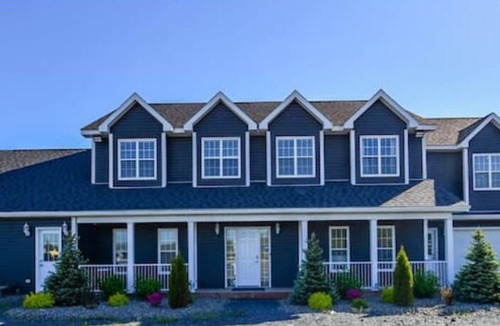 Peggy's Cove House | Beautiful Lakefront Home Near Peggy’s Cove