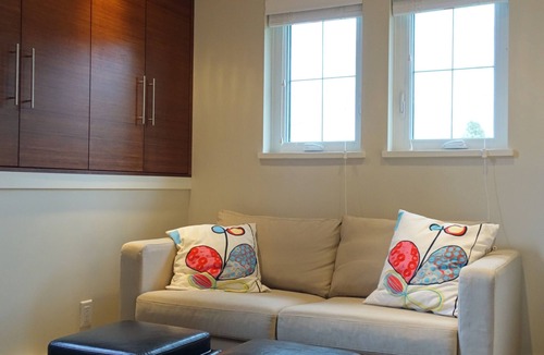 West Point Grey House | Beautiful Laneway Home With Incredible View