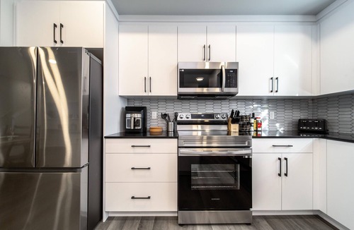 North Central Edmonton House | Beautiful Newly Built House - Downtown Edmonton