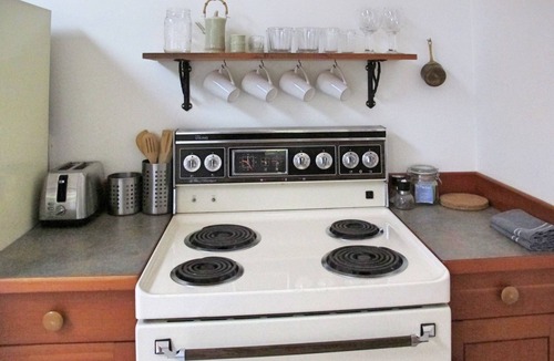 Denman Island Cottage | Beautiful Oceanfront ‘Cottage’ - Breathtaking Views,Beach,Pet Friendly,Fireplace