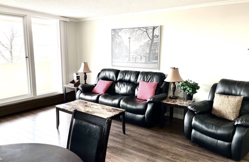 Red Deer Condo | Beautiful One Bedroom Condo at Checkmate Hill Condominiums