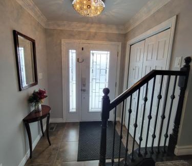 Rockland Apartment | Beautiful single House in Rockland,ON