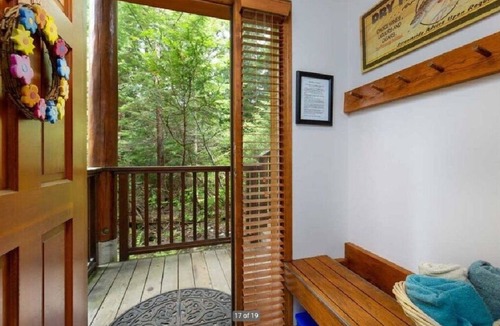 Blackcomb House | Beautiful Spacious Townhome with stunning views! Great quiet & serene location!
