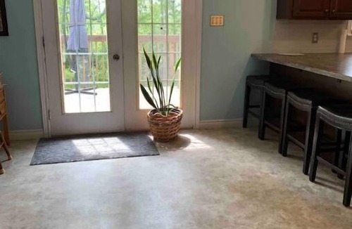Kensington House | Beautiful split entry home in a wooded paradise!n
