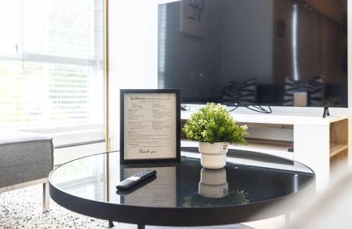 Renfrew-Collingwood House | Beautiful Vancouver Special Home