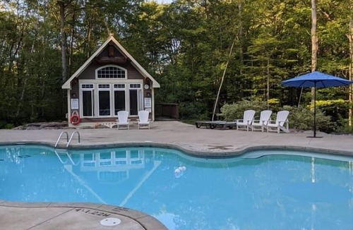 Port Carling Villa | Beautiful Villa at Port Carling, Ontario - PET friendly