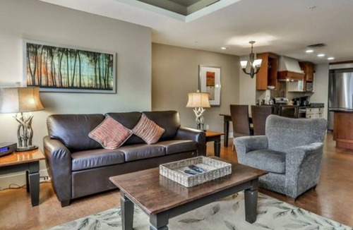 Cougar Creek Condo | Beautifully Appointed Entire Condo in Canmore!n