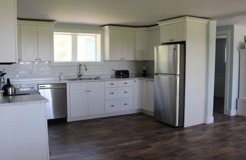 Tryon Other | Beautifully restored historic farmhouse on a private property close to Victoria