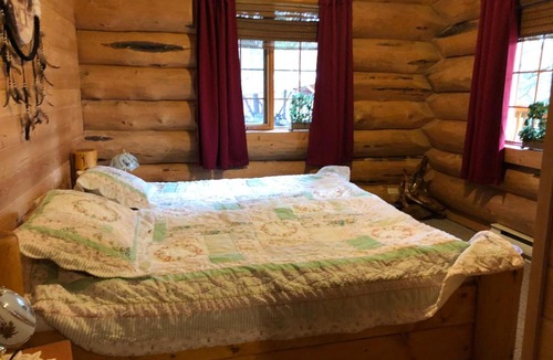 Deka Lake Cabin | Beaver Guest Ranch