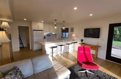 Okanagan-Similkameen House | Benchview Estate Licence #00115339