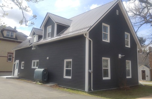 New Glasgow House | Best Value in NG! 5 Star Reviews. 1 Bedrm Suite. You'll love it!