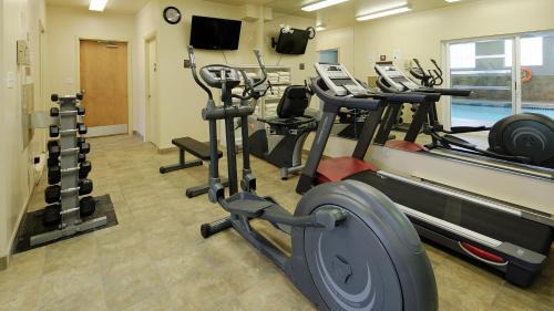 Newton Hotel | Best Western King George Inn & Suites