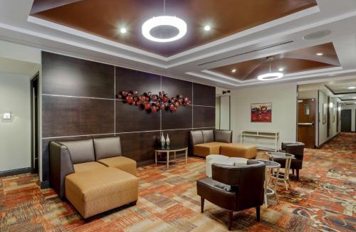 Leduc Hotel | Best Western Premier Denham Inn & Suites