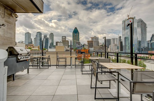 Griffintown Apartment | Bienvenue Dans Notre Appartement Lumineux en Plein Cœur du Centre-ville !