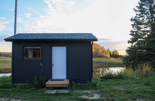 Manitoba Cabin | Black Pine Lodge Summ