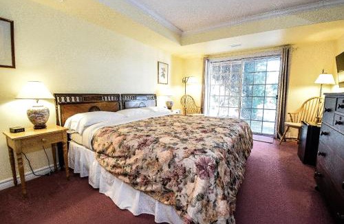 Old Town Historic District Bed & Breakfast | Blairpen House Country Inn