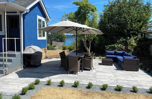 Campbell River House | Blue Anchor Starboard Suite