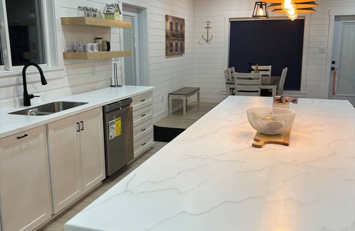 Twillingate House | Blue Jellybean: Great ocean views and close to town
