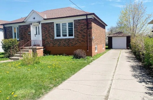 Clanton Park House | BOHO THEME HOME [3 Bedrooms/2 Baths]