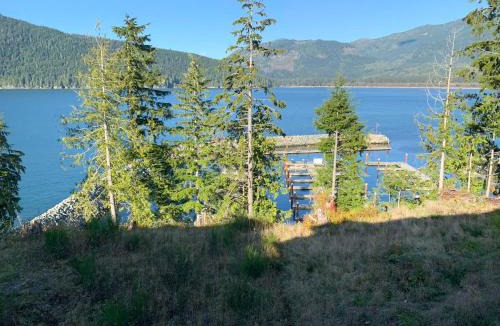Port Renfrew House | Botany Bay by Eagle Reach Properties